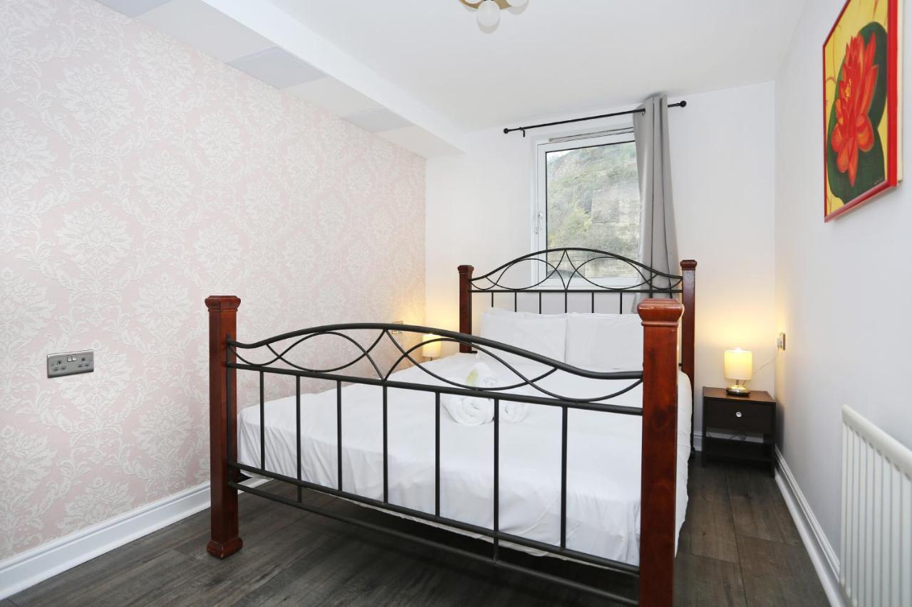 Altido 2Br Apartment With Free Parking, Near The Royal Mile Единбург Екстер'єр фото
