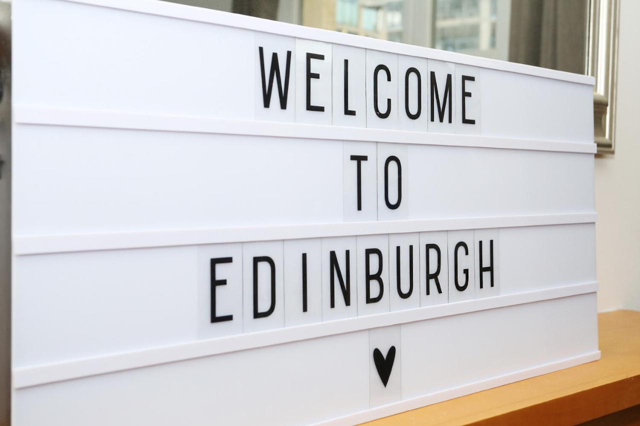 Altido 2Br Apartment With Free Parking, Near The Royal Mile Единбург Екстер'єр фото