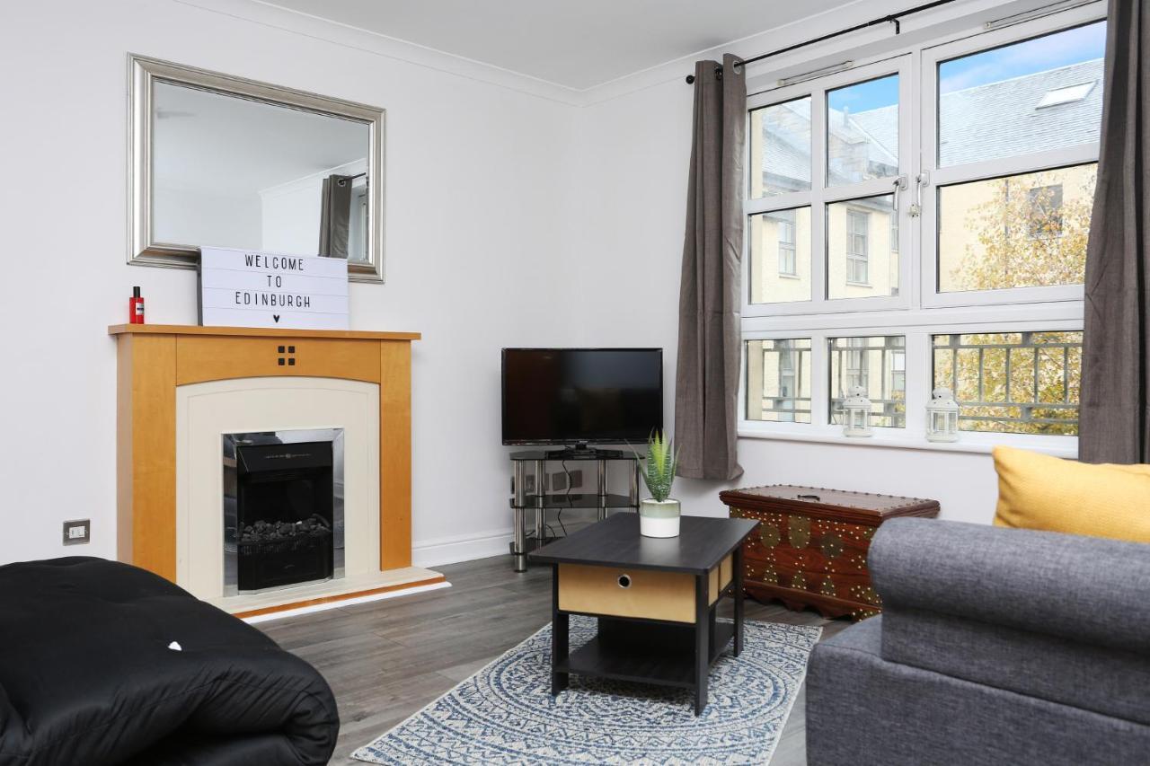 Altido 2Br Apartment With Free Parking, Near The Royal Mile Единбург Екстер'єр фото